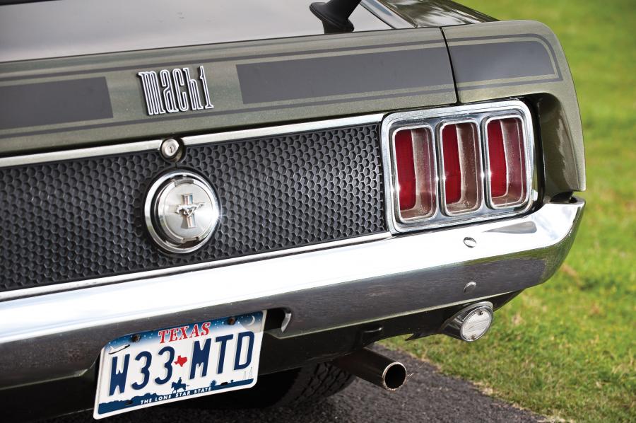  Ford Mustang Mach I Sportroof 1970 года  (фото 15 из 22)